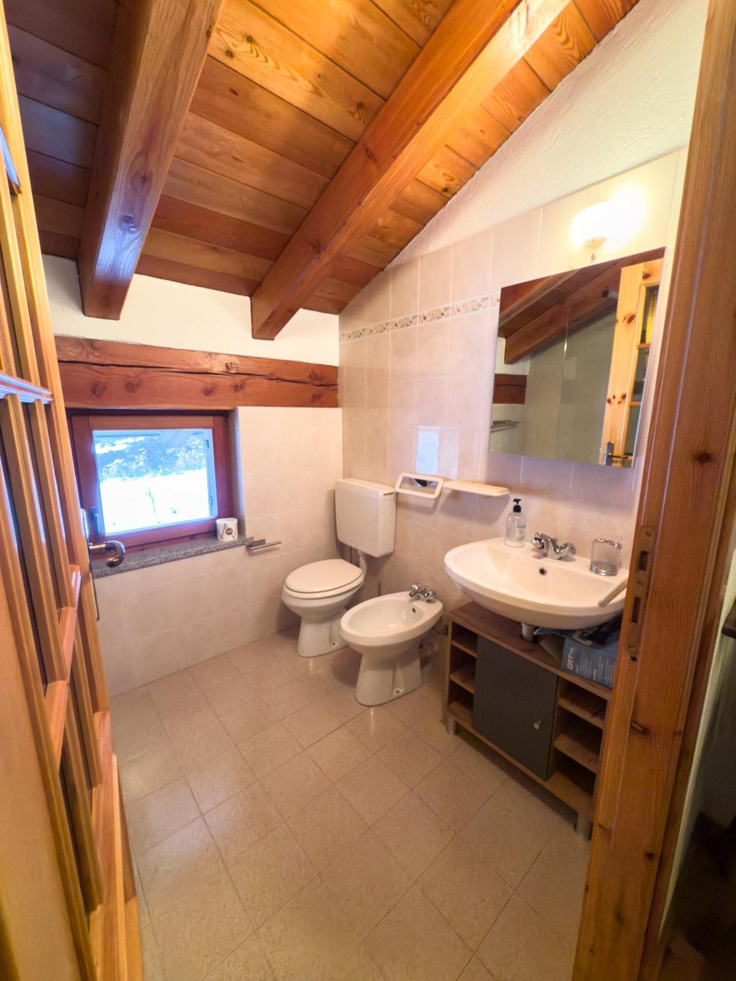 Casa Vacanze Grand-Haury Da Andrea 奥维 外观 照片